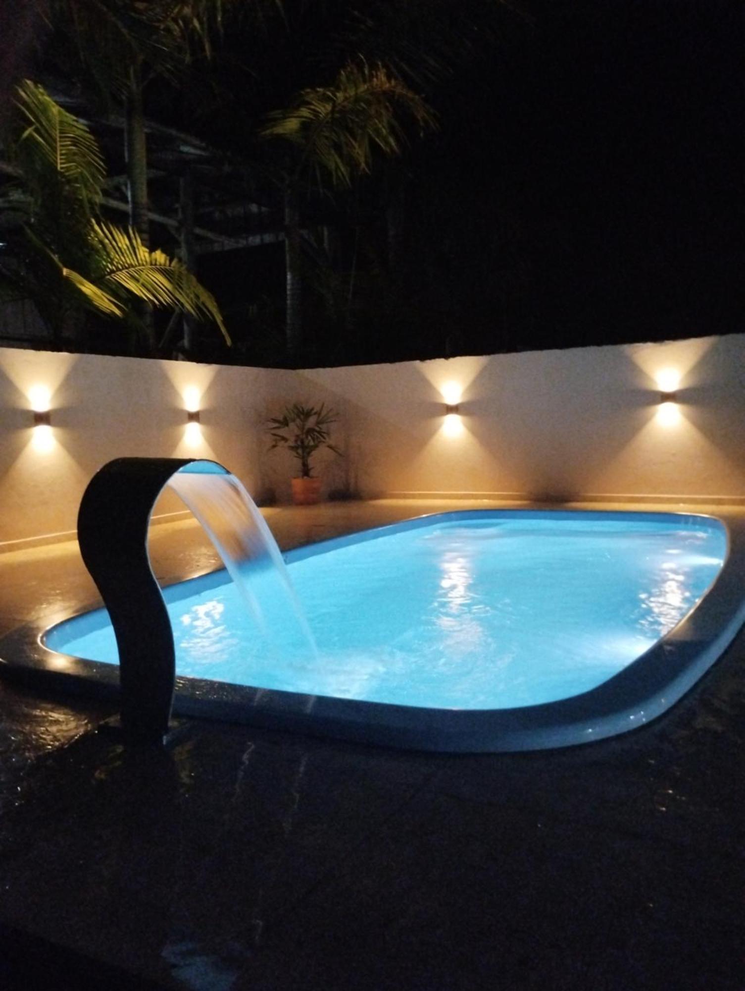 Ferias Perfeitas, Praia E Piscina 이타포아 외부 사진
